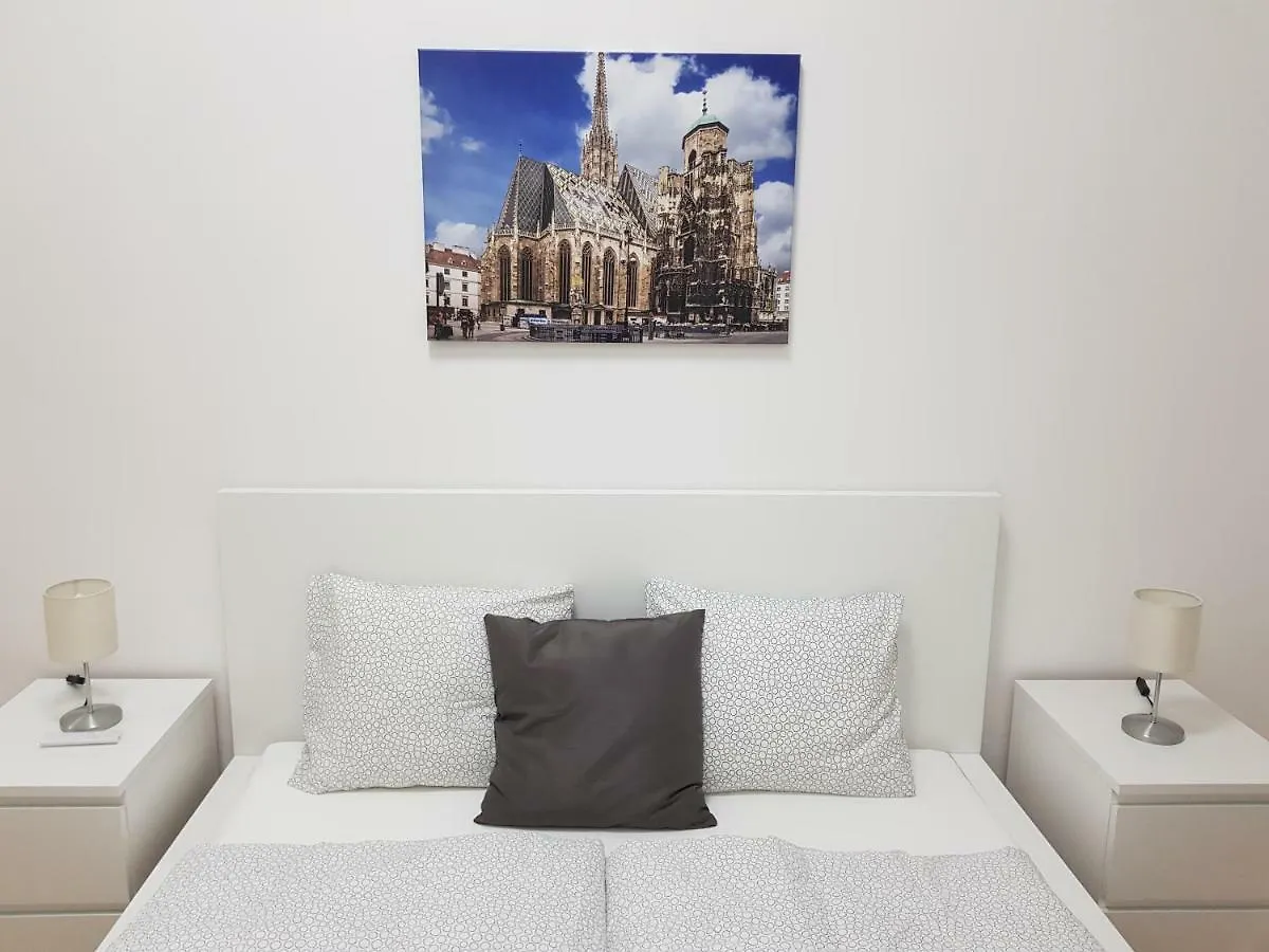 Daire Central Living - Naschmarkt Viyana Avusturya